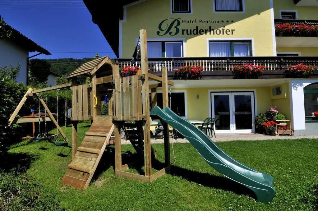 Bruderhofer Hotel อัลท์มุนสเตอร์ ภายนอก รูปภาพ
