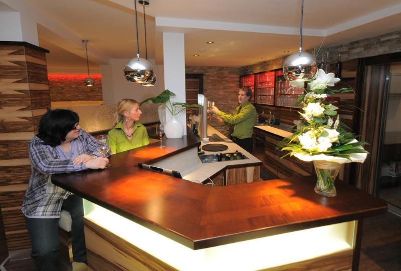 Bruderhofer Hotel อัลท์มุนสเตอร์ ภายนอก รูปภาพ
